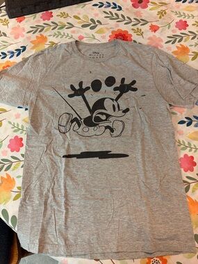 Disney Grey T-Shirt with Black Vintage Mickey Graphic Adult Small